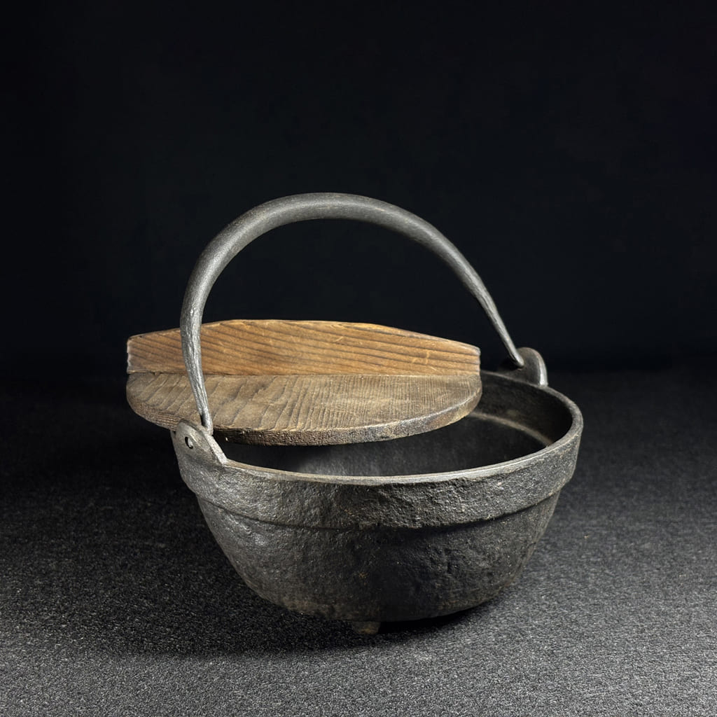 Small Japanese Iron Pot with Wooden Lid