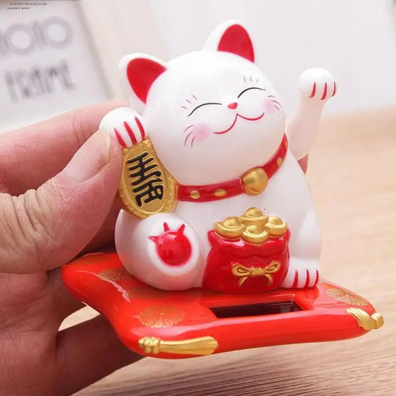 Wealth Waving Maneki-Neko