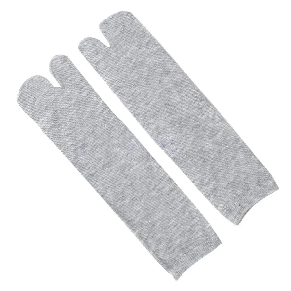 Simple Japanese Tabi Socks